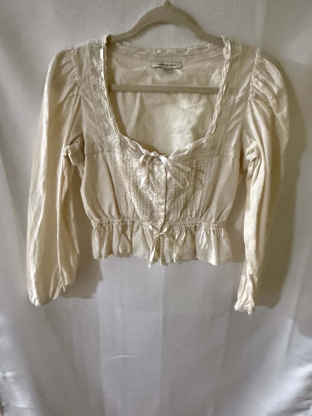American Eagle Cream Prairie Lace Trim Long Sleeve Babydoll Blouse